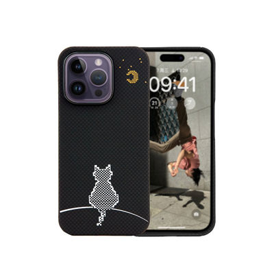 अल्ट्रा थिन 0.8mm मोटाई 16g वजन गंदगी-प्रतिरोधी एरामिड फाइबर फ़ोन केस iPhone 16 Pro Max के लिए